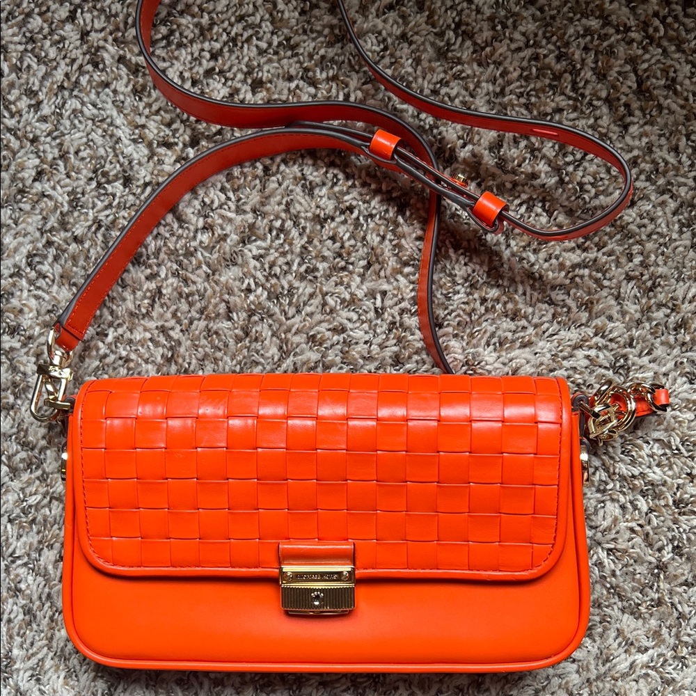 Michael Kors Crossbody Bag